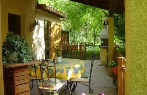 Castillon House | small house between sea and mountain