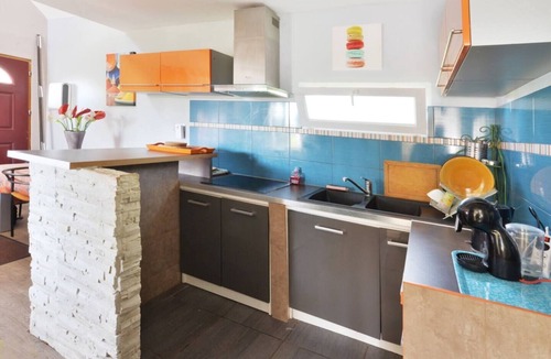 Ferolles-Attilly House | Small house
