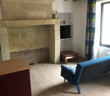 Brissac Loire Aubance House | Small house in a troglodyte pit