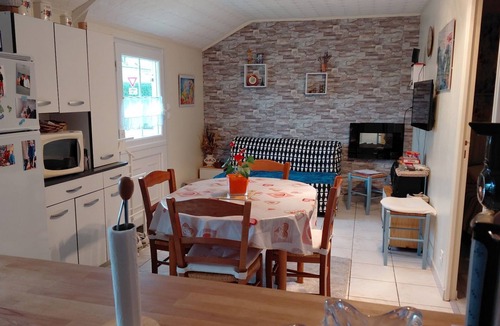 Hommes House | Small house located in a village 15min from Langeais