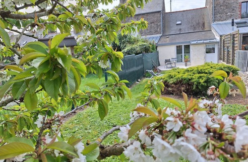 Cancale House | Small house of sinner
