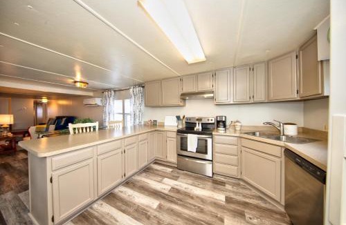 Bel Air House | Small House on Gentleman’s Farm