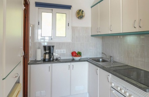 Canyelles House | Small house with sea views, terrace, barbecue, communal pool and air conditioning.