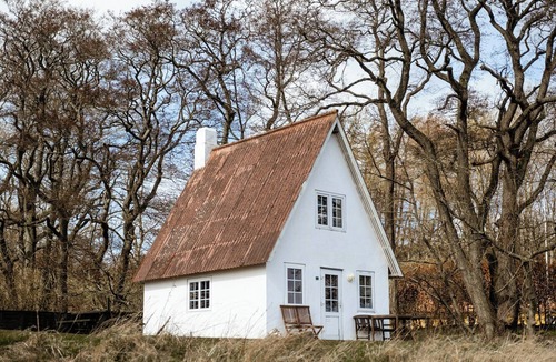 Roslev House | Small house with view of the Limfjord