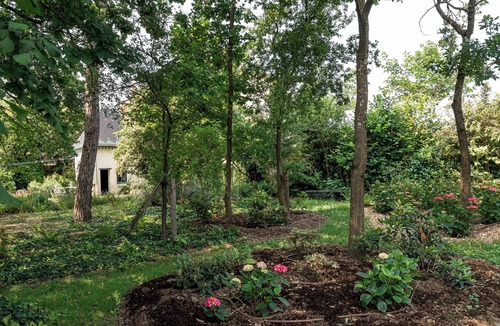 Lancie House | Small hunting lodge in the heart of the Beaujolais vineyards to welcome you