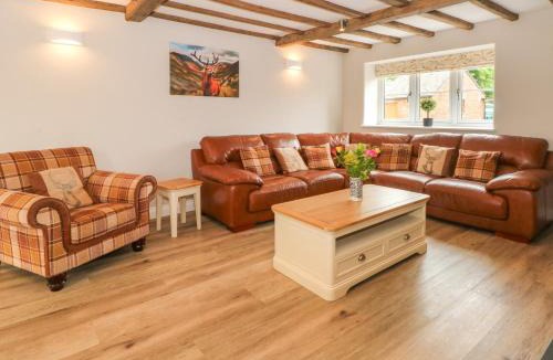 Endon House | Small Lane Cottage