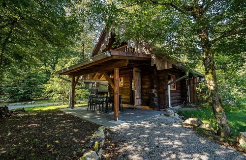 Burnhaupt-le-Haut Ski Chalet | Small Log Cabin for 5 People