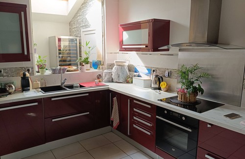Saint-Medard-en-Jalles House | Small manor house