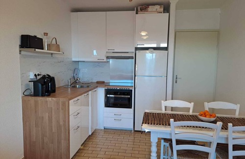 Palavas-les-Flots Apartment | Small nest overlooking the ponds