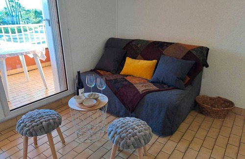 Palavas-les-Flots Apartment | Small nest overlooking the ponds