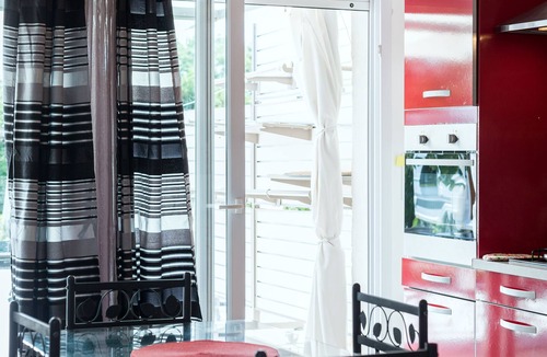 Seyresse Apartment | SMALL RELAXATION CORNER