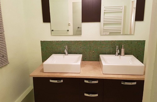 Passins House | Small room in character house