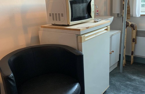 Halluin Bed & Breakfast | Small room near Belgium