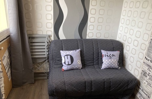 Saint-Jean-de-Monts Apartment | Small small studio (room) on the beach