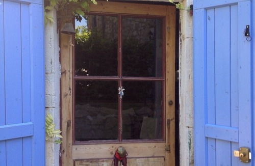 Gras House | Small stone house, free wifi