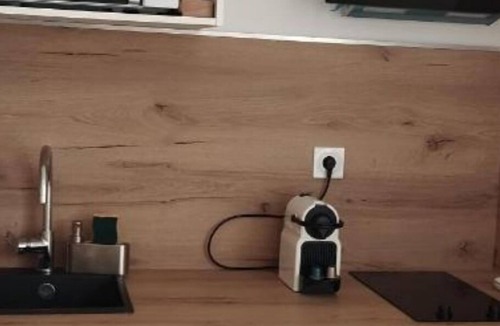 Le Pont-de-Claix Apartment | Small studio