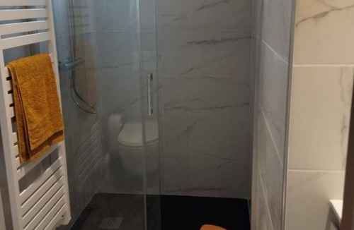 Le Pont-de-Claix Apartment | Small studio