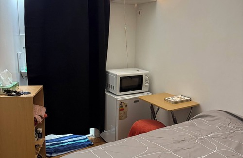 16th Arrondissement Apartment | Small studio in beautiful location Paris