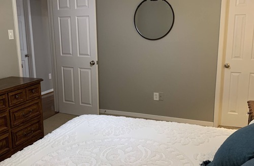 Katy House | Small Town Katy Comfort: A Charming Home, a Friendly Neighborhood