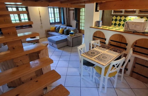 Banne House | Small vacation home for 4 people. Pets allowed.