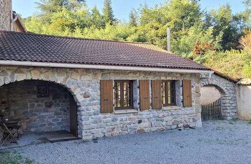 Banne House | Small vacation home for 4 people. Pets allowed.