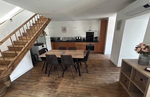 Beaulieu-sur-Dordogne House | Small village house