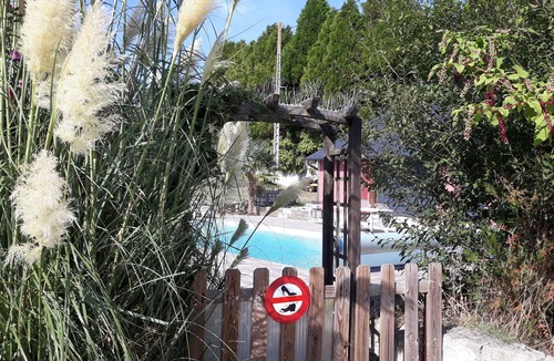 Vatteville La Rue House | Small Villa in the countryside