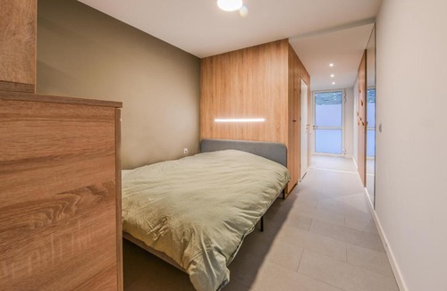 Sion Apartment | Smallville