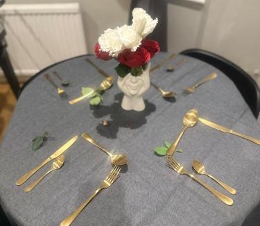 Graveney Apartment | Smart and Chic 2 bed Apartment