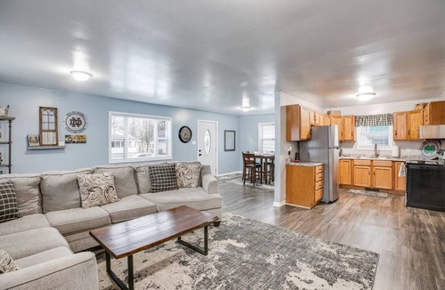 Northeast South Bend House | Smart Home 1 mile from ND & Eddy St