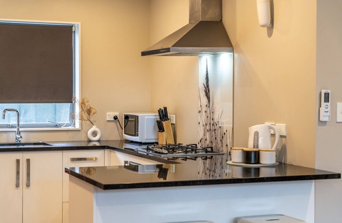 Frankton House | Smart Townhouse