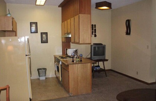 Silverton Apartment | Smedley's Suites