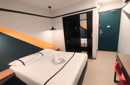 Kampung Bukit Dukong Hotel | Smile Hotel C180 Cheras Selatan