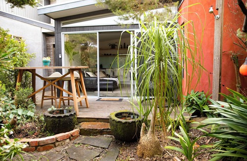 Smiths Beach Villa | Smith Beach Getaways Beachwood Garden Studio