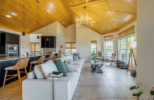 Bremen House | Smith Lake Luxe Retreat | Pool, Coffee & Cocktails