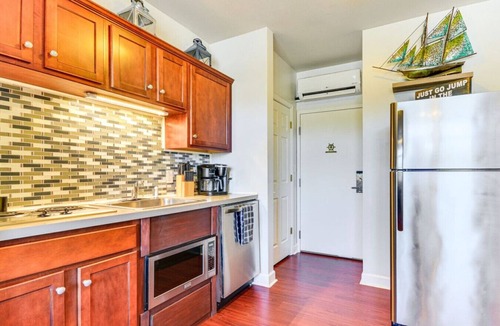 Smith Mountain Lake Apartment | Smith Mountain Lake Studio | Pool, Beach & Trails