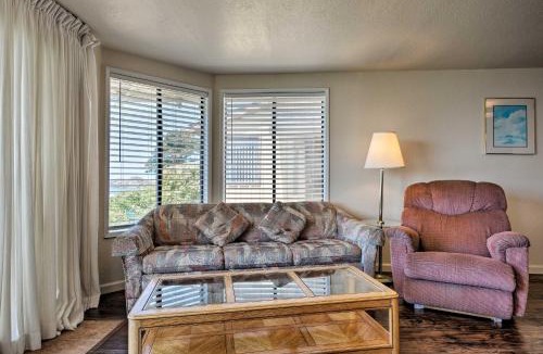 Smith River House | Smith River Vintage Cabin Oceanfront Deck and Views