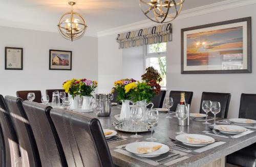 Mauchline House | Smithfield House