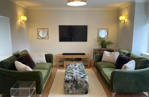 Tongue House | Smithy House