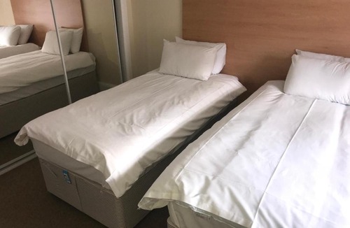 Cumbernauld Apartment | Smithyends Apartments