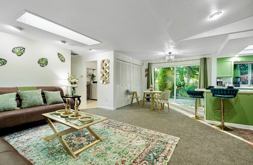 Sammamish House | SMM2 :PINE VILLA