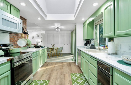 Sammamish House | SMM2 :PINE VILLA