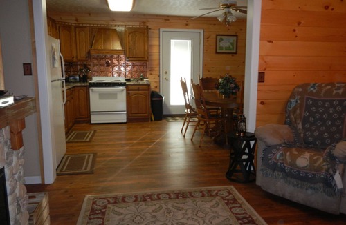 Upper Tract House | Smoke Hole Riverhouse