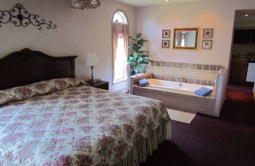 Smoketown Hotel | Smoketown Inn