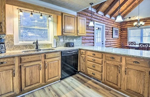 Gatlinburg Cabin | Smokey Mountain Hideaway