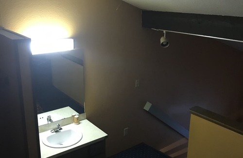 Arlington Hotel | Smokey Point Motor Inn