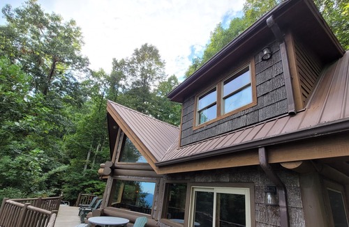 Almond Cabin | Smoky Mountain Cabin!