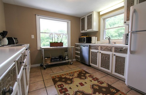 Waynesville Cottage | Smoky Mountain Get-away