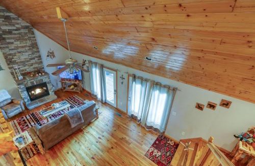 Cosby Ski Chalet | Smoky Mountain Getaway