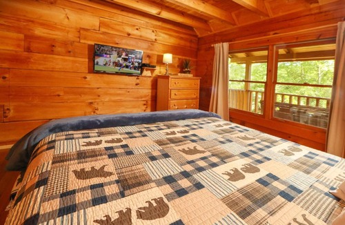 Sevierville Ski Chalet | Smoky Mountain Rain